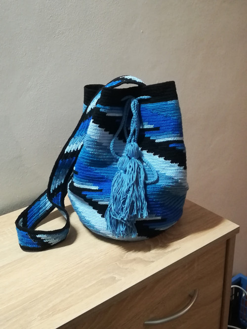 Háčkovaná taška mochila vak "Modrá klaviatura"