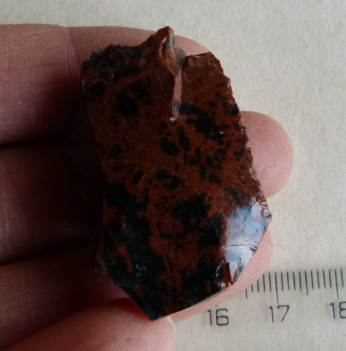 Obsidián mahagonový surový - 4 cm - Extra