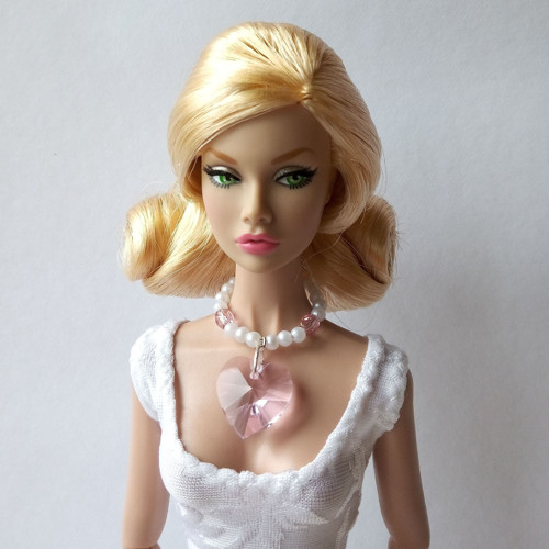 Šperky pro Barbie - náhrdelník — foto 1