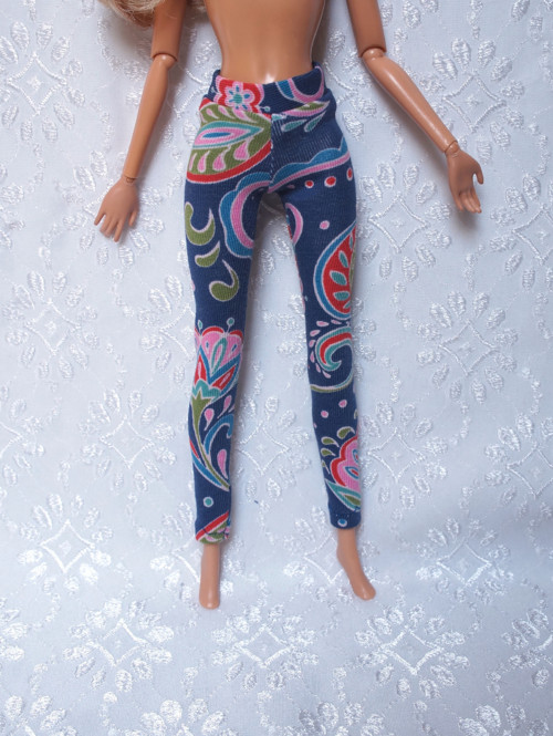 Legíny pro Barbie — foto 1