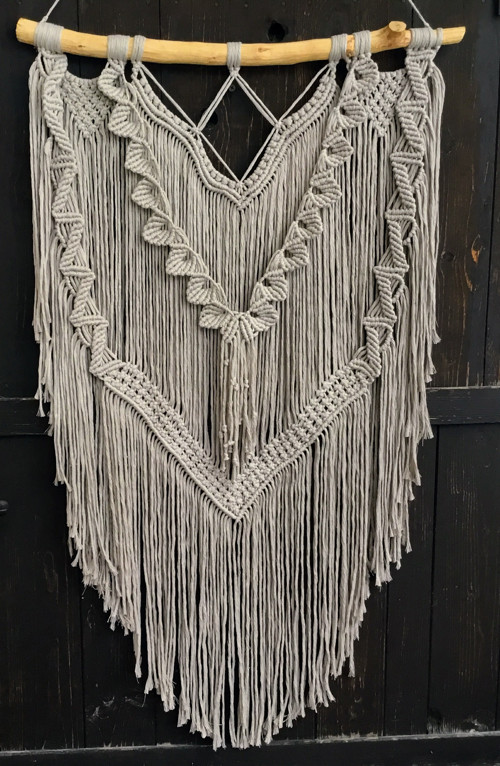 Macrame závěsná dekorace režná — foto 1