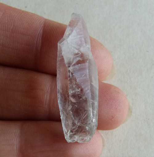 Prasiolit (zelený křemen) surový - 4,5 cm