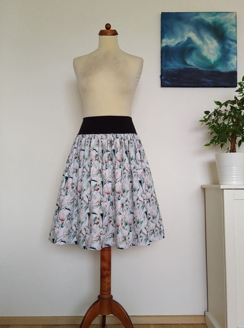 Sukně řasená s pružným pasem — foto 1