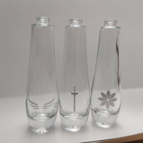 Skleněná lahvička 50ml — foto 1