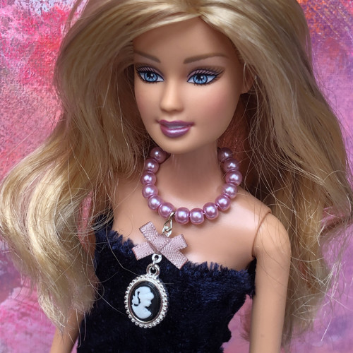 Barbie náhrdelník portrét 2 — foto 1