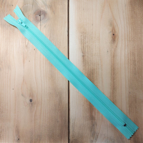 Zip 3 mm nedělitelný 25 cm nilská zeleň