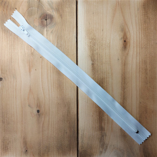 Zip 3 mm nedělitelný 25 cm bílý