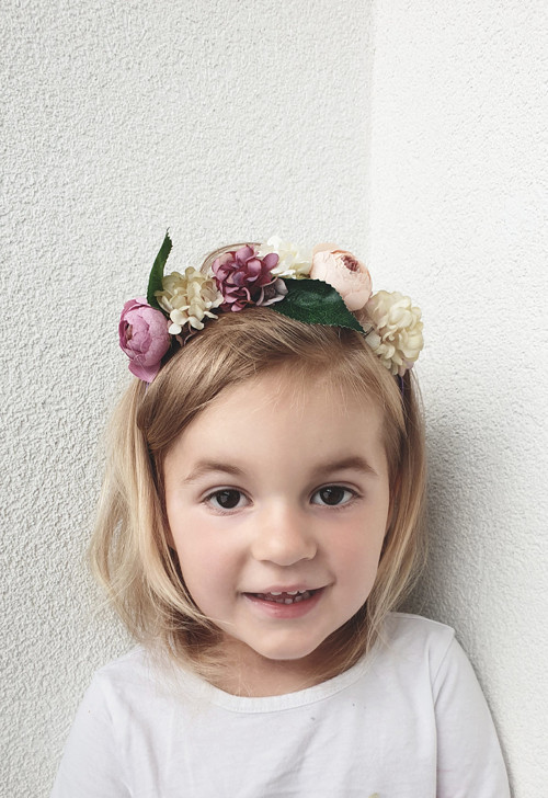 Čelenka s květy — foto 1