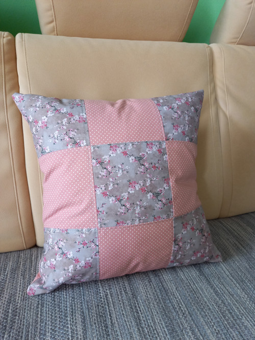 Polštářek á la patchwork — foto 1