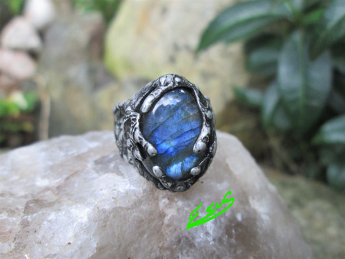 Prsten ,, Mystic " — foto 1