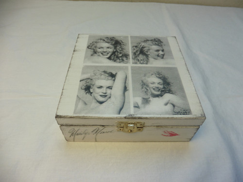 Truhlička s Merilyn Monroe — foto 1