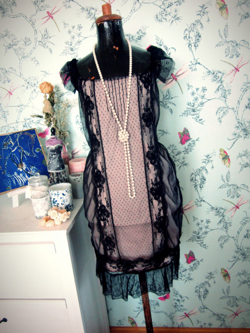 Šaty vintage look, 20.léta — foto 1