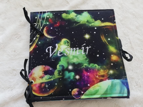 Vesmír - quiet book