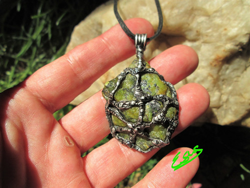 Talisman ,, Nekonečna " — foto 1