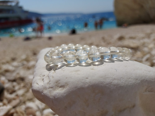 Náramek plný minerálů Lefkada mode