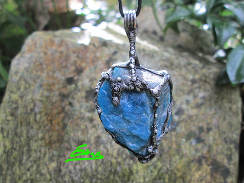 Talisman ,, Mezi Světy " — foto 1