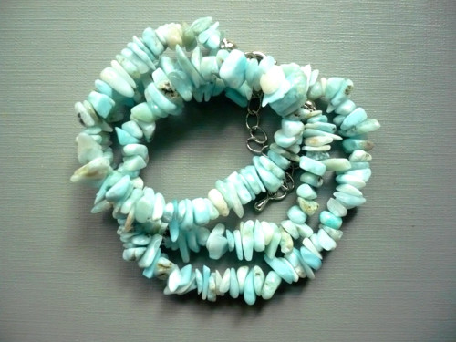 Minerální zlomky 45 cm - larimar AA