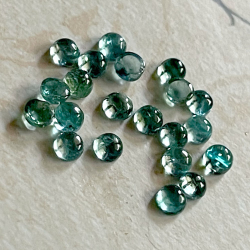 Turmalín indicolit kabošon kruh / 3mm