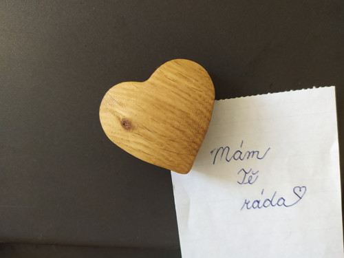 Srdíčko - dubová magnetka