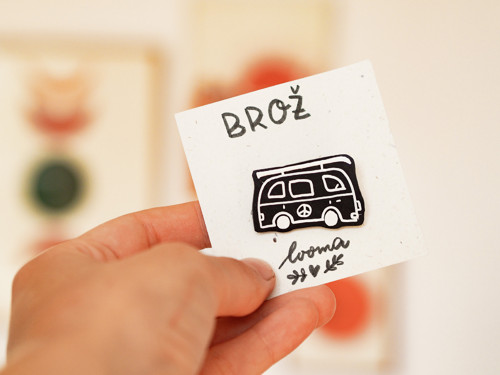 Brož HIPPIE BUS N°5 — foto 1
