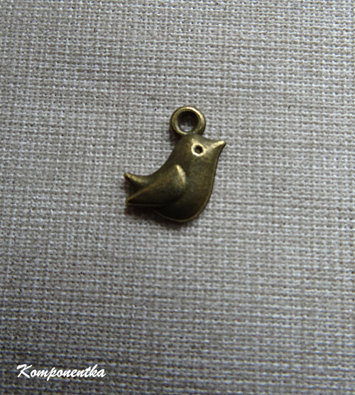 Kovový přívěsek ptáček 11x8mm 1kus