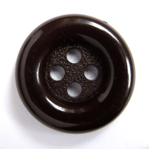 Knoflík hnědý 20 mm, 4 dírky, mřížkovaný střed