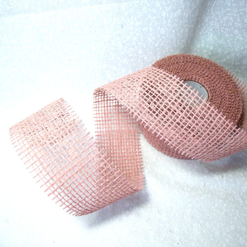 Jutová stuha š. 5 cm, d. 1 m - pudrová