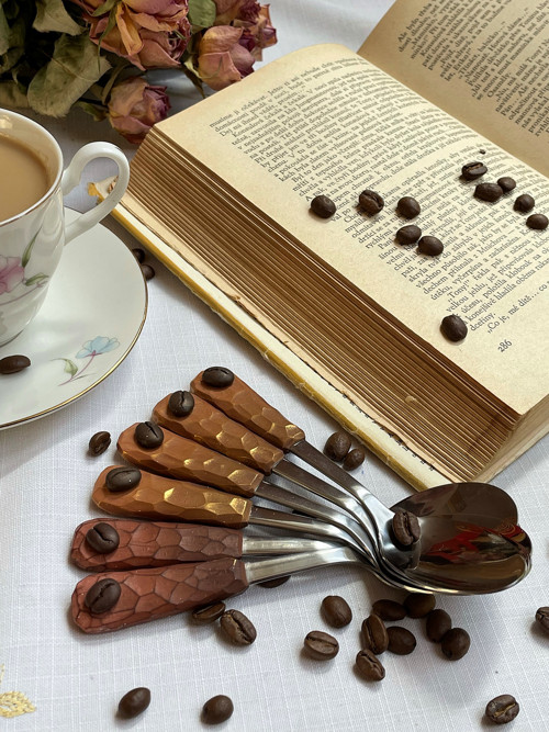 Zdobená lžička - Káva tmavá — foto 1