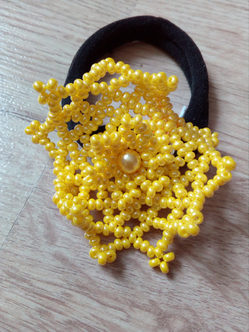 Gumička do vlasů žlutá