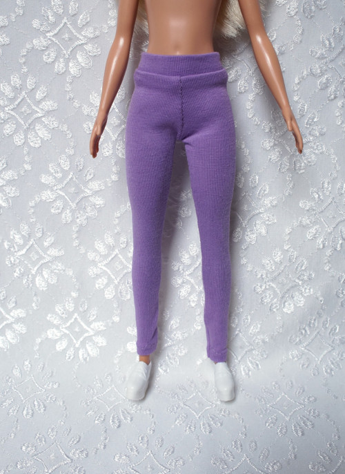 Legíny pro Barbie — foto 1