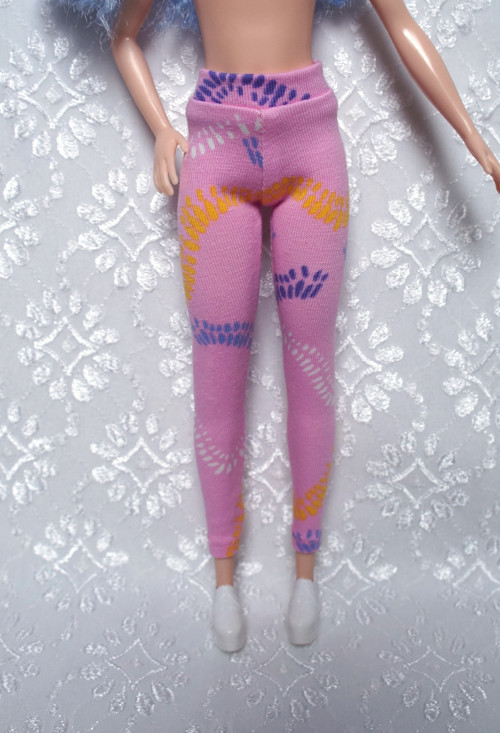 Legíny pro Barbie — foto 1