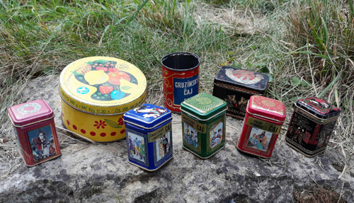 Soubor plechovek — foto 1
