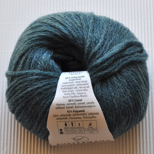 Camel a Wool col. 010 - Sleva