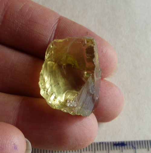 Brazilit (Lemon Quartz) surový - 2,7 cm - Extra — foto 1