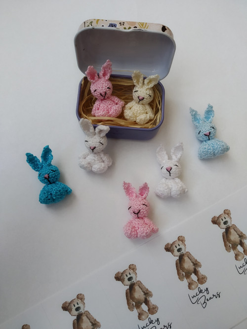 Přívěsek s mini králíčkem rezervace — foto 1