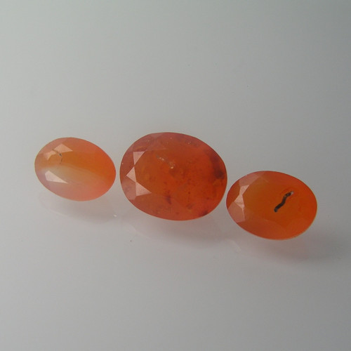 Achát - Karneol, 7,32 ct./3 ks., cca. 9x7-11x9 mm