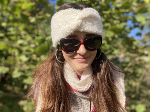 Teplá zimní čelenka — foto 1