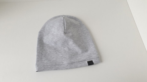 Jednoduchá čepice * Basic Gray — foto 1