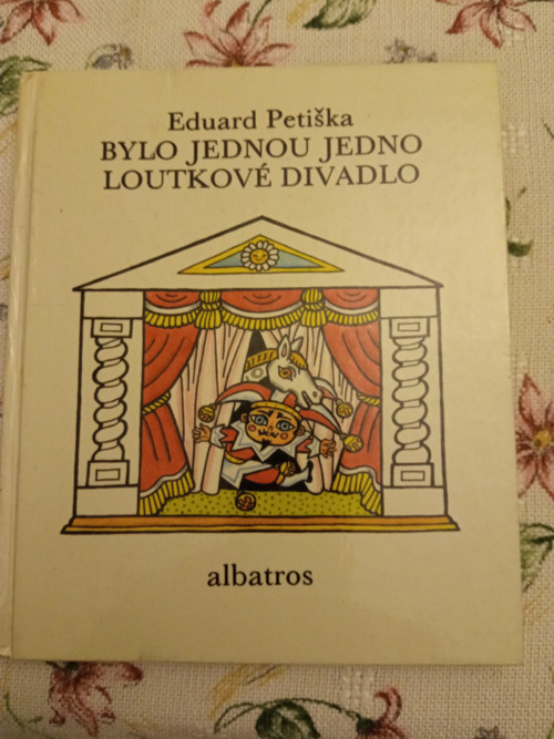 Bylo jednou jedno loutkové divadlo