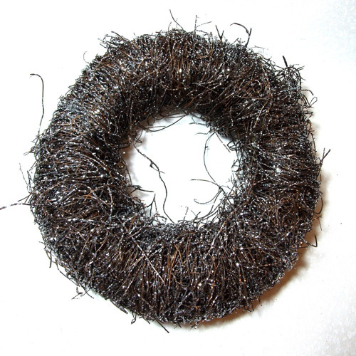 Věnec z jemného proutí s třpytkami, 25 cm