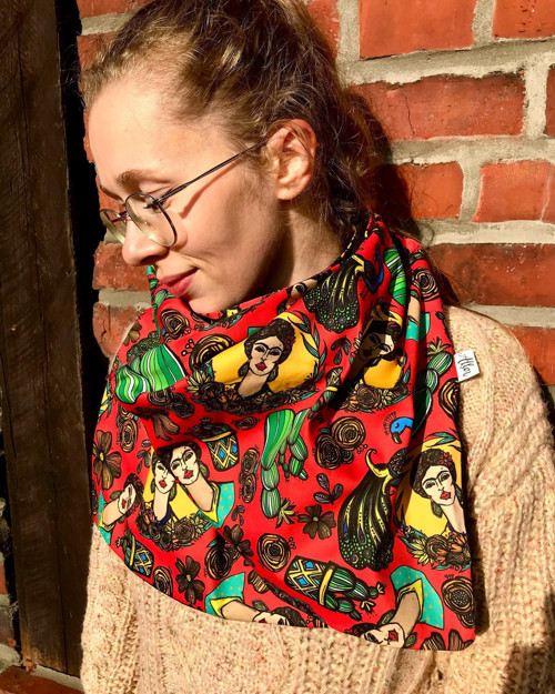 Šála s Fridou Kahlo