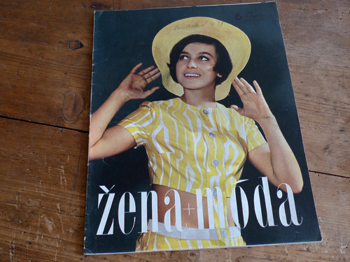 ŽENA a MÓDA ... módní časopis ... 6/1967 — foto 1
