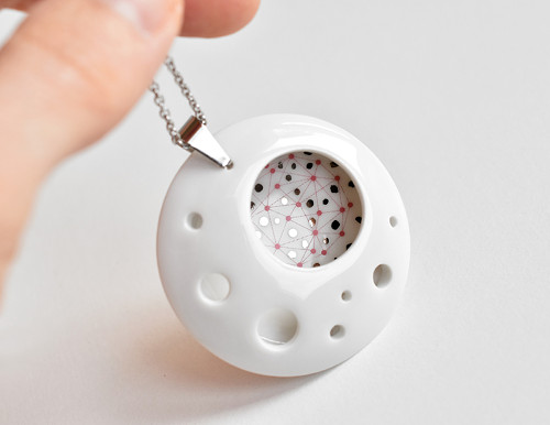 Porcelánový náhrdelník - Introvert no.48 — foto 1