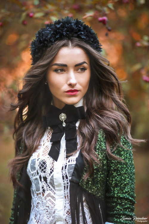 Čierna čelenka — foto 1