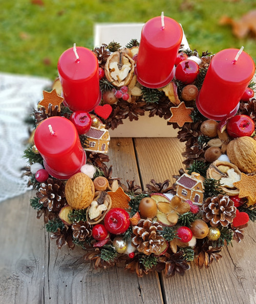 Adventní věneček na stůl — foto 1