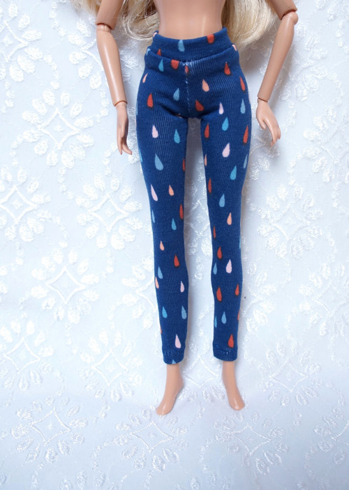 Legíny pro Barbie — foto 1