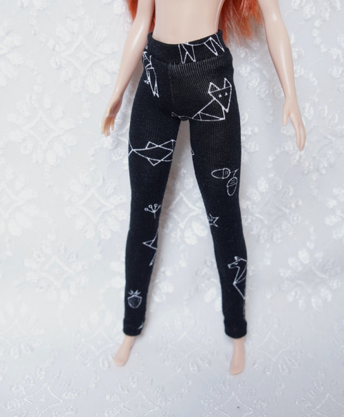 Legíny pro Barbie — foto 1