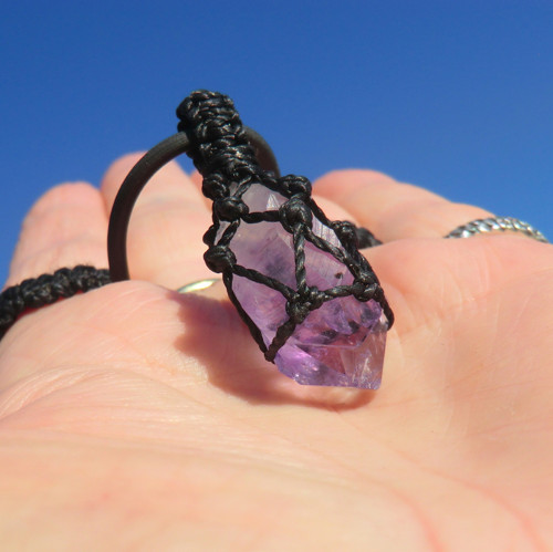 Amulet 3) Ametyst Životní síla — foto 1