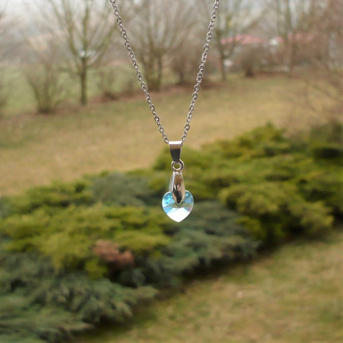 Sv. modré Swarovski srdce na nerez řetízku