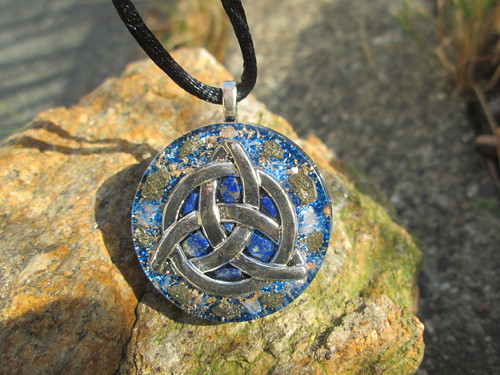Org.šperk ,,Triquetra klidné duše" — foto 1
